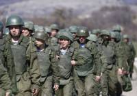 Россия в последние сутки продолжала стягивать войска к восточной границе с Украиной