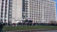 В Донецке сепаратисты разграбили здание ОГА