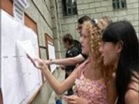 Более 100 студентов из Крыма желают получать образование в Днепропетровске, еще 54 - во Львове