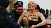 Возле отеля в Женеве, где пройдет встреча по Украине, задержаны активистки движения FEMEN