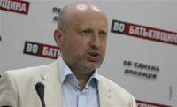 Турчинов уверяет, что АТО на востоке Украины будет продолжаться и приносить свои плоды