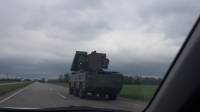В соцсети сообщают о переброске в сторону Славянска большого количества украинской военной техники