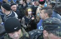 На Майдане пронюхали, что на 9 мая к ним в гости едут нежелательные гости из России и «титушки»
