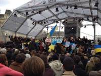 В Лондоне украинцы устроили акцию прямо на концерте российского дирижера, который поддержал аннексию Крыма