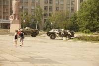 В Горловке к зданию горуправления милиции под прикрытием снайперов и автоматчиков прикатили два БМП