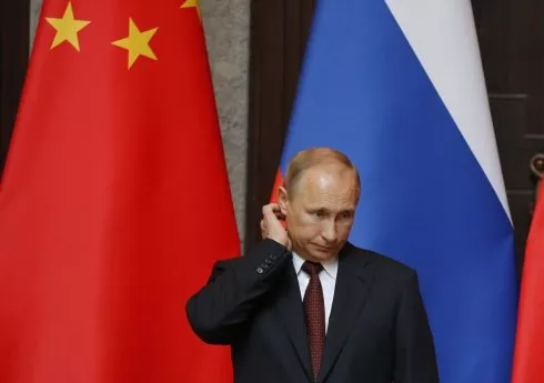 Пекин купил контрольный пакет ЗАО «Россия»