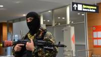 Донецкий аэропорт закрыт до конца июня. А, может, и больше