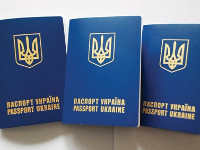Поменять загранпаспорт украинцы отныне смогут за полчаса. Во всяком случае, так утверждает Министр юстиции