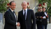 Президент Франции, в отличие от премьера Великобритании, пожал Путину руку.  Да еще и выстроил почетный караул