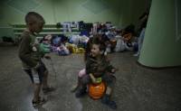 Из Славянска уже вывезли 350 детей. Местные власти просят помочь с эвакуацией