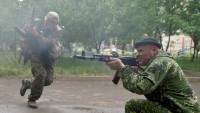 Сепаратисты атаковали блокпосты украинской армии на въезде в Красный Лиман /соцсеть/