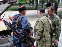 Русский атаман захватывает Луганскую область