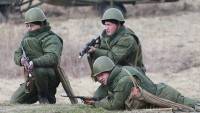 Пока в Украине идет война, Россия проводит военные ученые по «ликвидации боевиков»