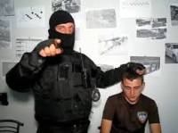 В Интернет выложили кадры допроса 16-летнего сепаратиста. «Стримера Влада» заставили произнести «Слава Украине»