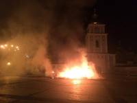 По факту поджога палаток в центре Киева открыто уголовное производство