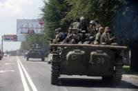 На Донецк движутся российские танки, а в Белоруссию прибыл эшелон с минометами