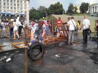 Центр Киева окончательно очистили от палаток и баррикад. Фото с места событий