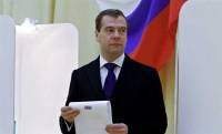 Медведев изменил список продуктов, которые запрещены к ввозу в Россию