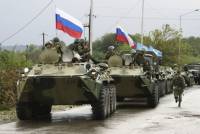 Россия приостановила выведение своих войск с территории Украины