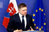 Украина находится перед абсолютным распадом, а ее членство в НАТО нарушит безопасность в регионе /премьер Словакии/