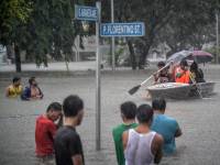 На Филиппинах затяжные дожди спровоцировали наводнения. Фоторепортаж с места событий