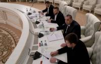 Контактная группа по Украине заседала в Минске 7 часов. В результате - подписали меморандум