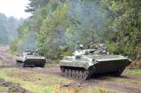 Войска НАТО во Львове поставили свои блок-посты