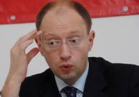 Мы ищем промежуточное решение относительно разрешения газового вопроса с Россией /Яценюк/