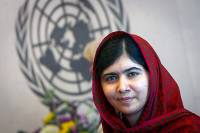 Нобелевскую премию мира получили правозащитники из Индии и Пакистана