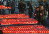 В Киеве зажгли тысячи свечей в поддержку АТО и в память о «Небесной сотне»