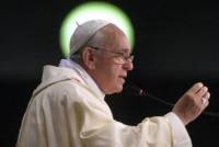 Папа Римский солидарен с украинским народом и молится за него