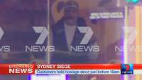 Троим заложникам в Сиднее удалось сбежать