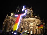 В Дрездене более 17 тысяч человек протестовали против исламизации Европы