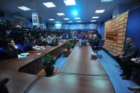 Беглый Азаров решил дать в Москве пресс-конференцию