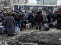 Коридоры для эвакуации жителей из Дебальцево и Авдеевки закрылись. Теперь выехать из городов можно только на бронемашинах