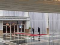 После эмоционального диалога тет-а-тет с Путиным, Порошенко неожиданно покинул зал переговоров в Минске (обновлено)
