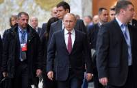 После 9-го часа переговоров в Минске Путин и Меркель покинули зал обсуждений