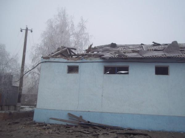 Новости попасная луганская область. Попасная разрушения. Попасная Луганская область. Попасная дом разрушенный. Попасная разрушеные здания 2022год.