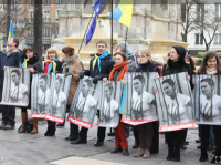 Представители украинской и русской общин Парижа объединились в требовании отпустить Надежду Савченко