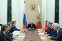 Путин обсудил с российским Совбезом транзит российского газа через Украину в Европу