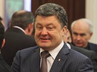 Порошенко утверждает, что три члена Совета безопасности выразили поддержку идее введения миротворцев на Донбасс. Осталось уговорить Россию и Китай