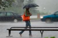 Непогода оставила без света 342 населенных пункта в 7 областях Украины