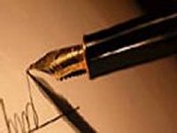 Президент подписал указ о дипломатическом и служебном паспортах