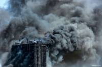 Страшный пожар в столице Азербайджана унес жизни 16 человек