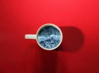 Дизайнер из Бруклина может превратить чашку кофе в произведение искусства