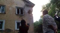 В Донецке снаряд попал в квартиру жилого дома