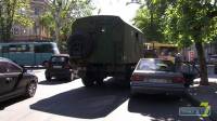 В Одессе военный грузовик притер легковушку