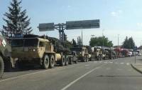 В Венгрии на границе с Украиной замечена колонна военной техники