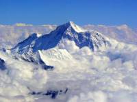 После страшного землетрясения в Непале Эверест сдвинулся на три сантиметра
