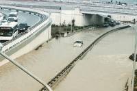 В Сочи потоп, в двух районах объявлена чрезвычайная ситуация